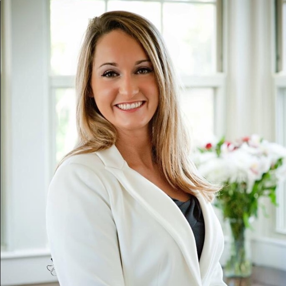 Meet your Posher, Carlie